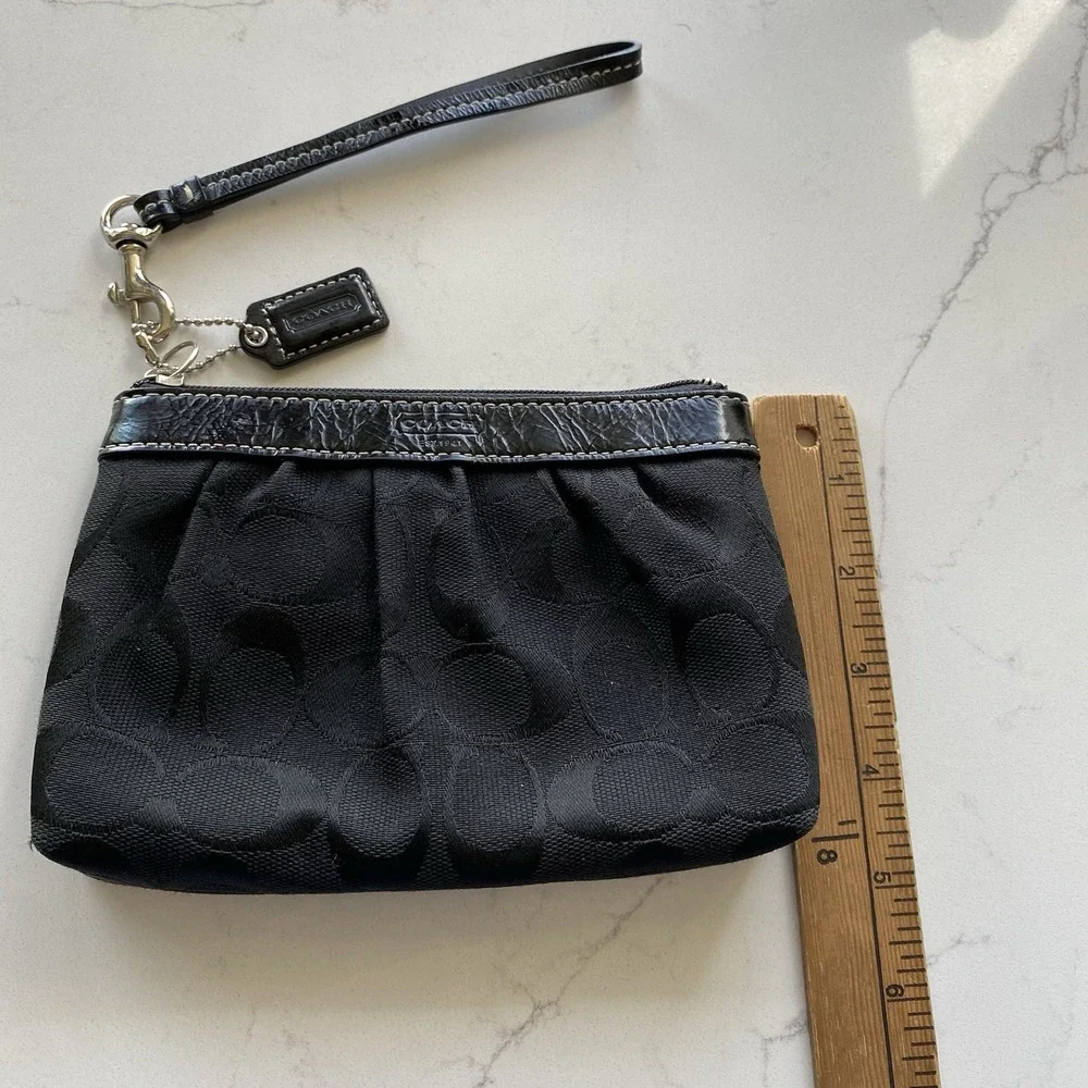 Y2K Coach Signature Jaquard & Patent Leather Trim Wristlet Wallet Women's Black